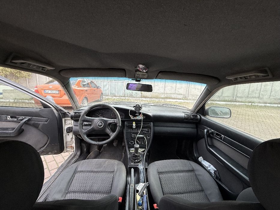 Ауді 100 с4 1993Р