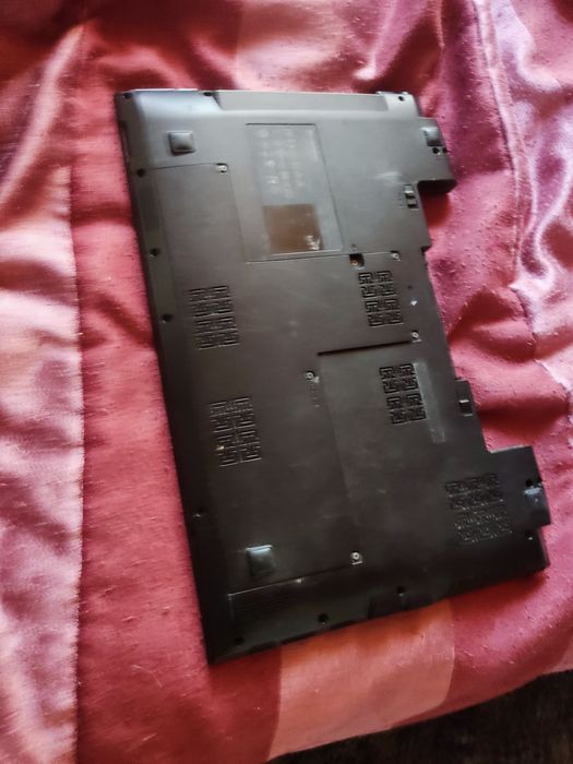 Нижня панель ноутбука Lenovo