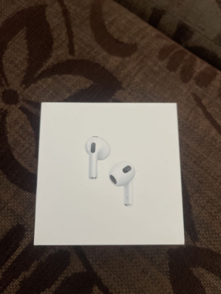 Sprzedam oryginalne airpods 3.