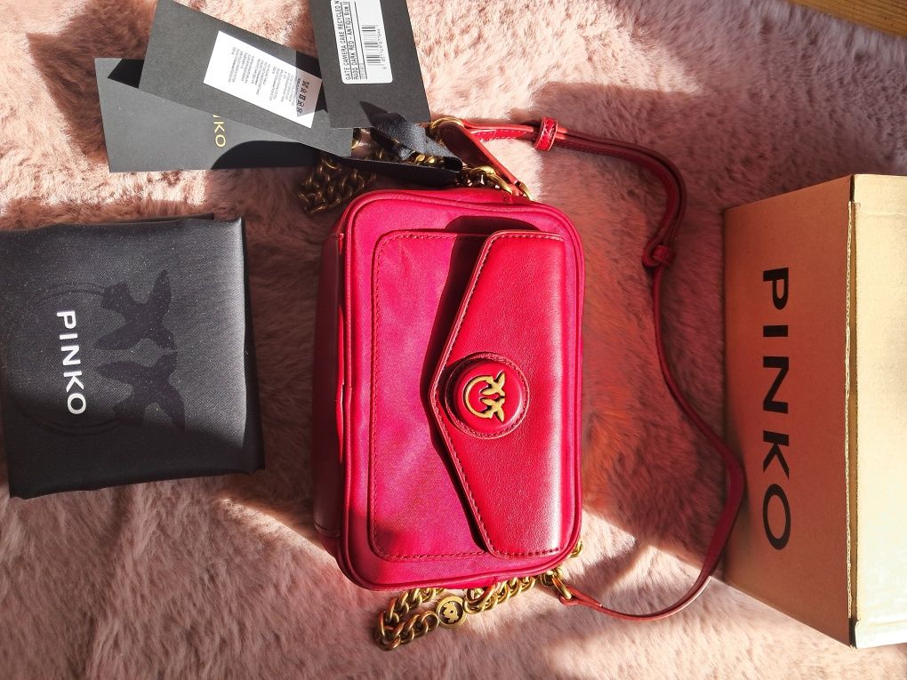 Pinko torebka z NFC Gate Camera Case czerwona listonoszka złoty łańcus