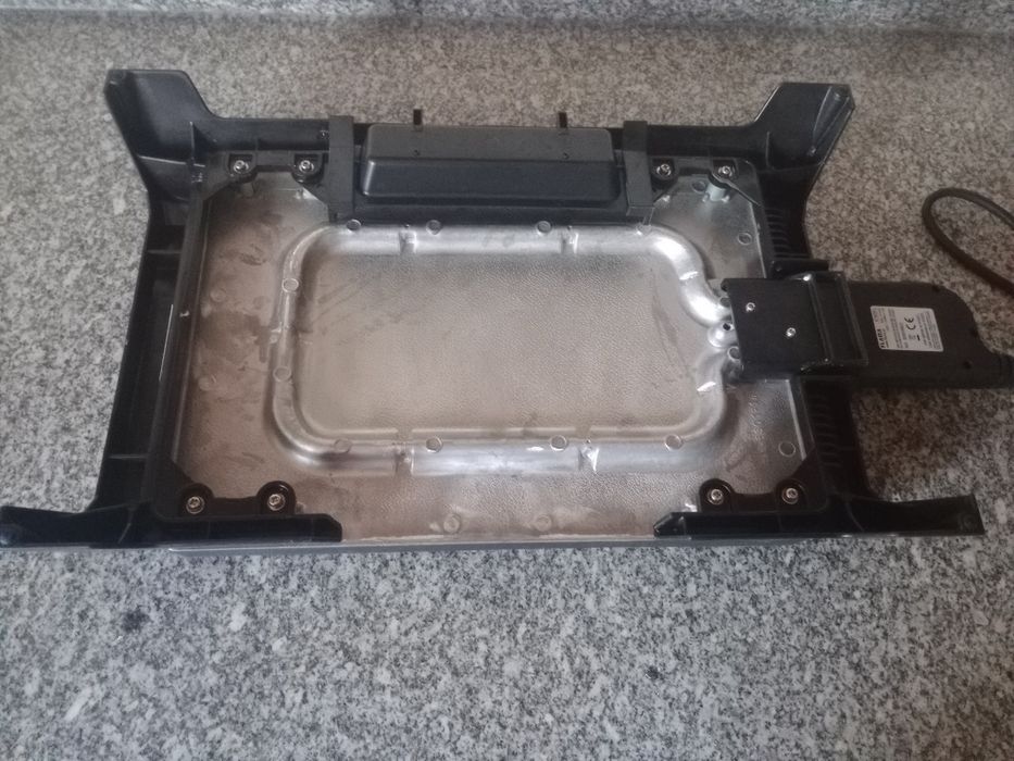 Grelhador elétrico Flama 4743