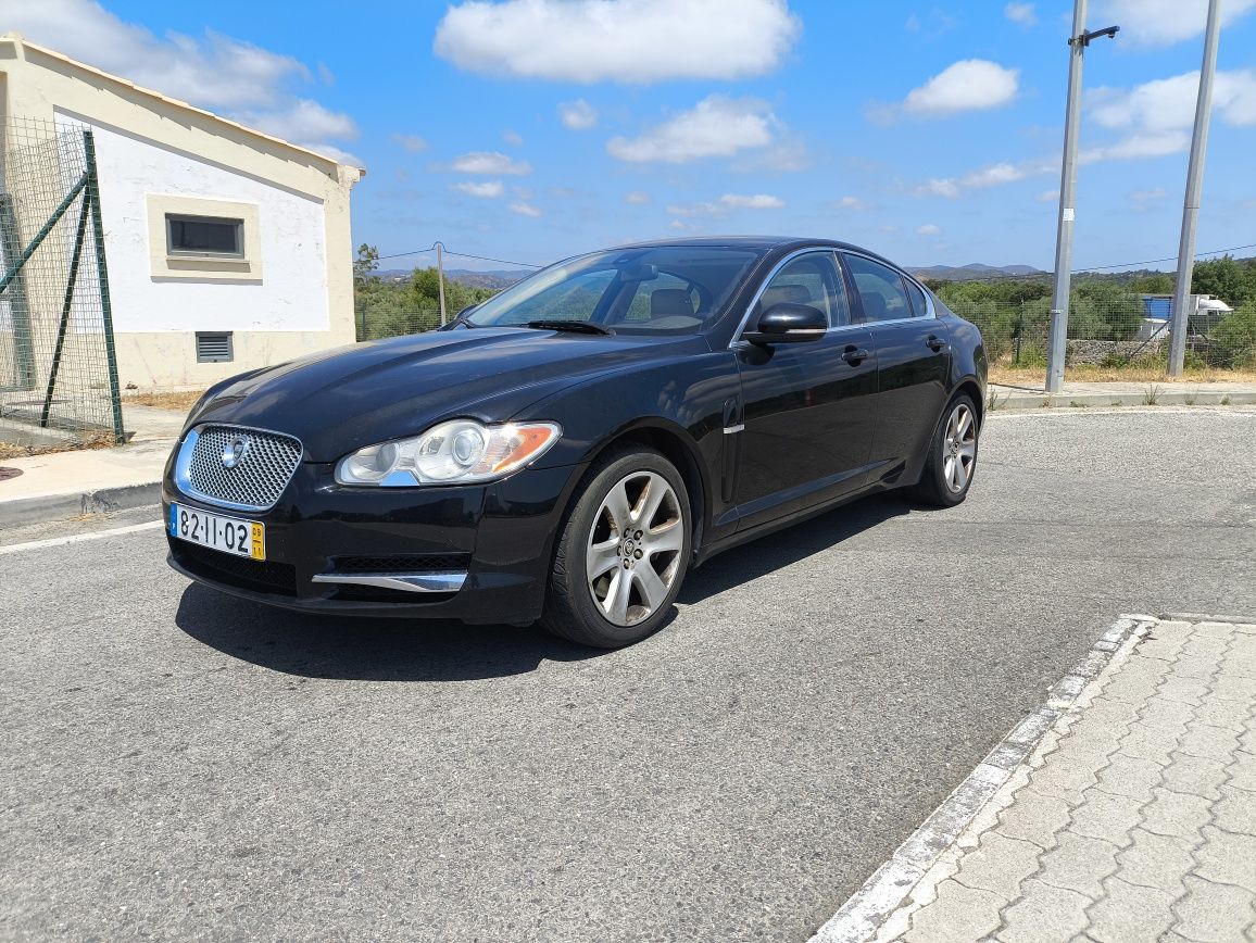 Vende-se Jaguar XF-S