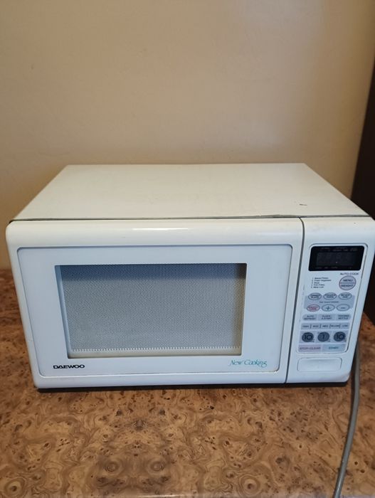 Микроволновая печь.