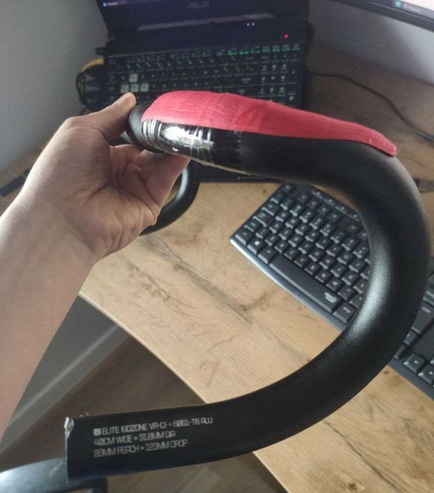 Kierownica szosowa Bontrager Elite IsoZone VR-CF 400mm/93mm/123mm