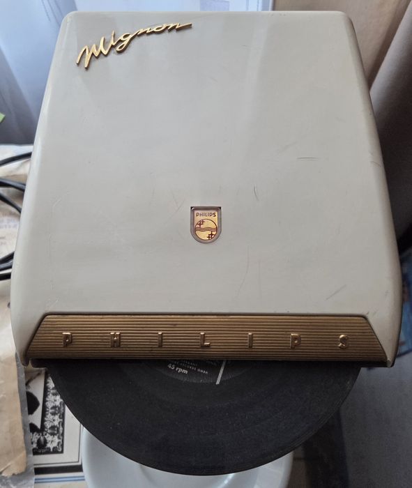 Stary gramofon Philips Mignon AG 2100 D Vintage