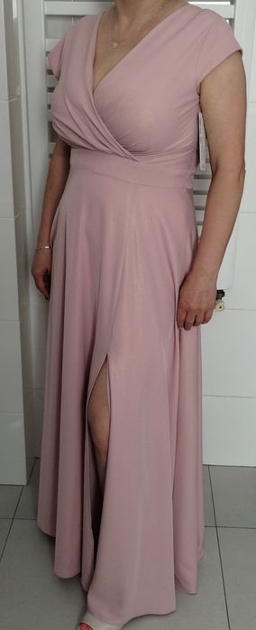 Długa sukienka różowa z połyskiem