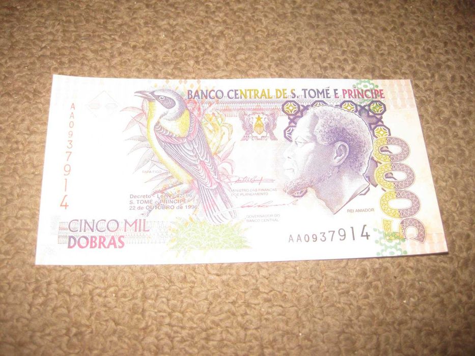 Nota de São Tomé e Príncipe "5000 Dobras" UNC