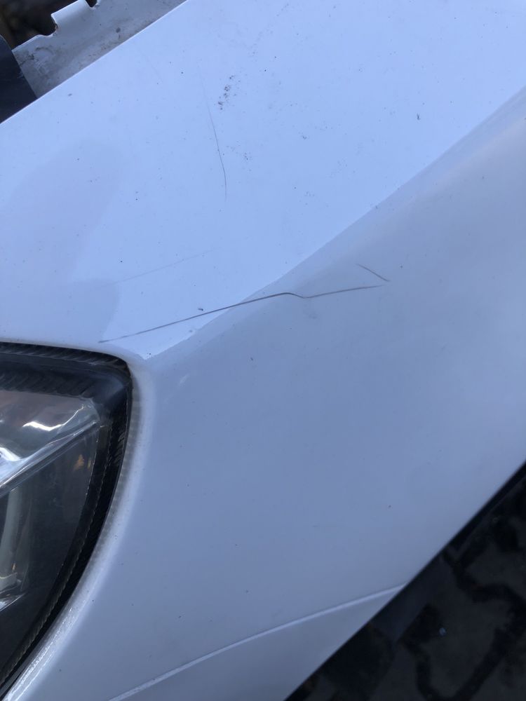 Skoda Fabia 2 II Błotnik lewy przód przedni biały LF9E
