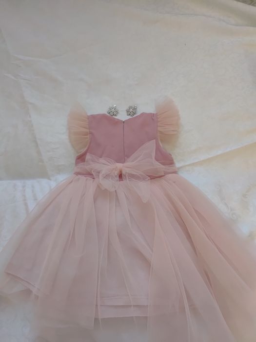 Śliczna sukienka dla małej księżniczki tiul koronka spinki roz. 92