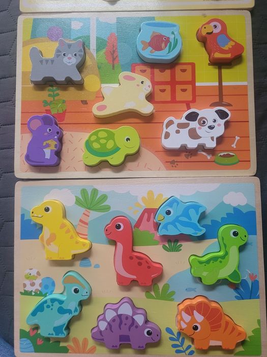 Układanki drewniane peppa