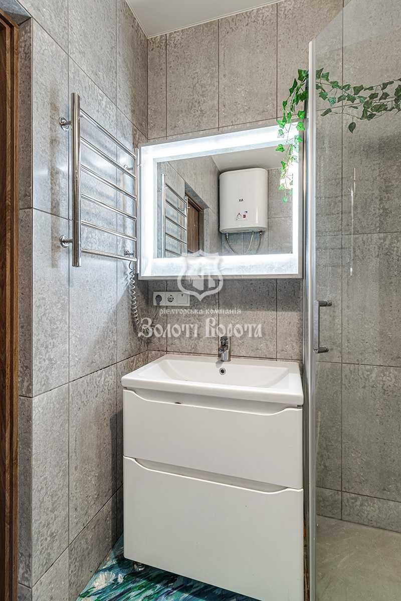 Квартира, 1к. Дизайнерський ремонт. Ракетна, 24б, Голосіївський район