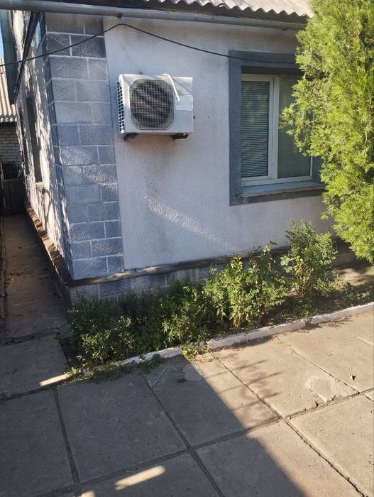 Продам дом  . Гараж.