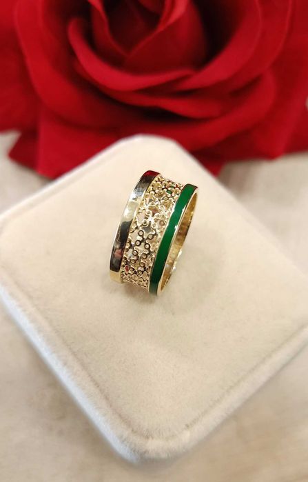 Złoty pierścionek  p.585/4,04g  ażurowa obrączka