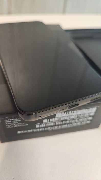 Samsung S22 jak Nowy stan,bez żadnej ryski, komplet 128Gb/8Gb