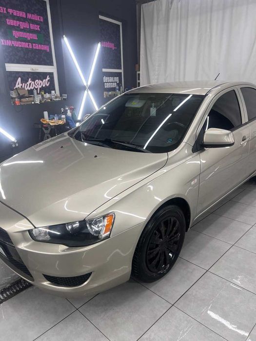 Машина  Mitsubihi Lancer 2010р.