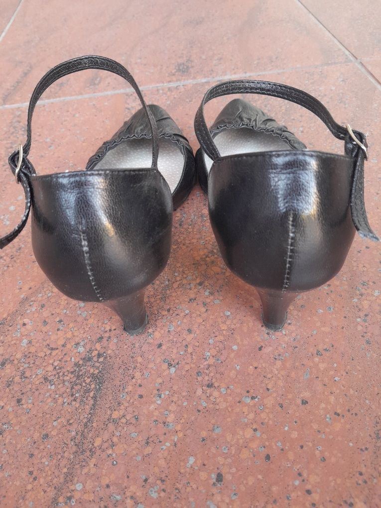 Buty damskie czółenka