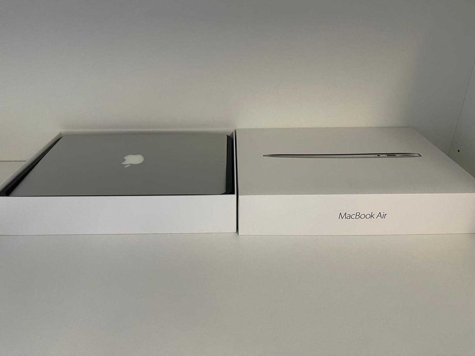 MacBook Air 13" 2017 • i5 1.8GHz • 8GB • 128GB SSD • Impecável!