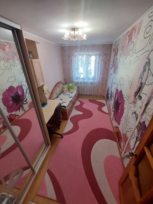 Продаж  3 кімнатна квартира  вулиця Велика  Морська Центр
