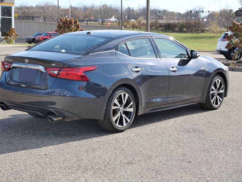 Nissan Maxima      2016