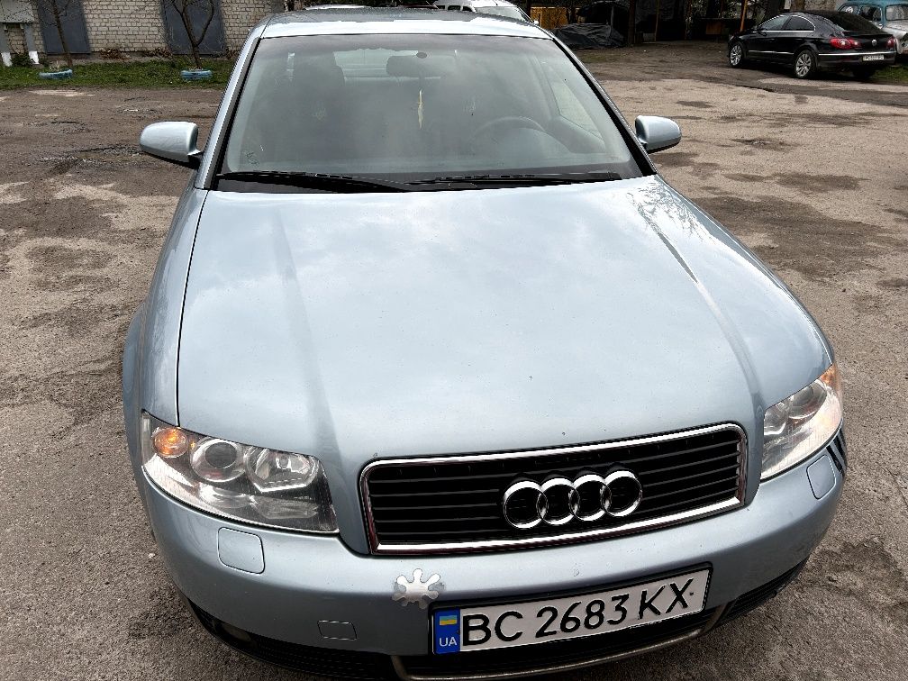 Audi a4 b6                .