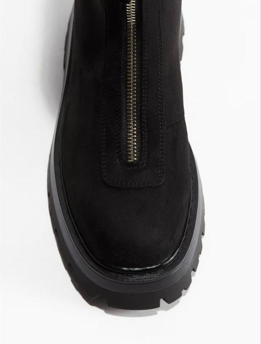 Продам теплі ботинки 38р. H&M