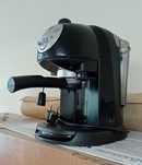 Ekspres ciśnieniowy DeLonghi