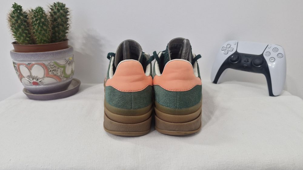 Кеди Adidas Gazelle.Розмір 38.5