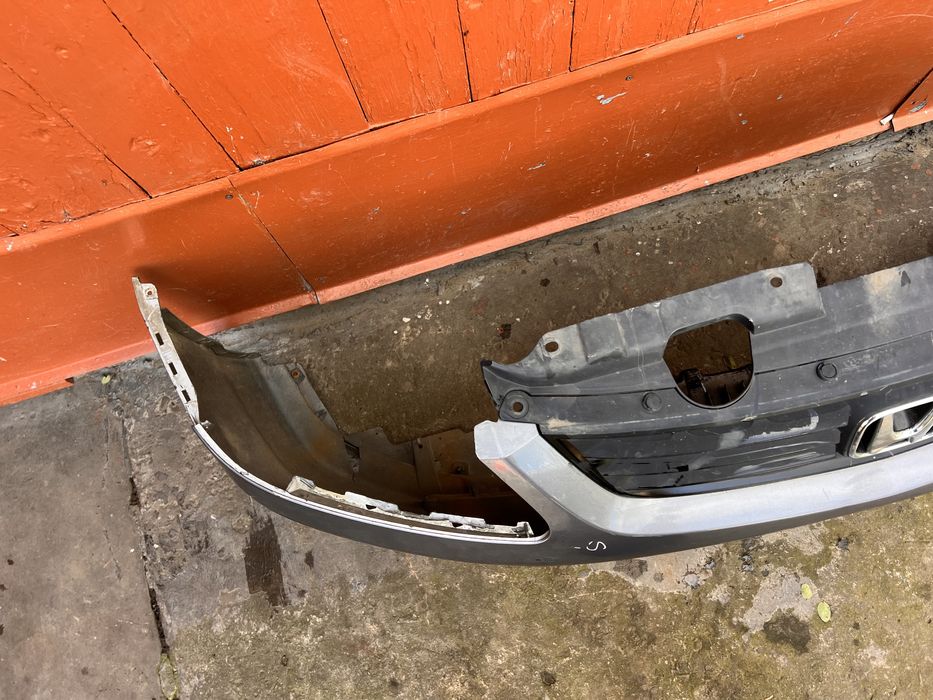 Бампер передній honda civic 7 vii рестайл хонда сівік