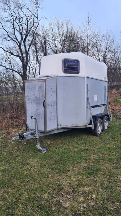 Przyczepa dla koni, dwukonna Humbaur