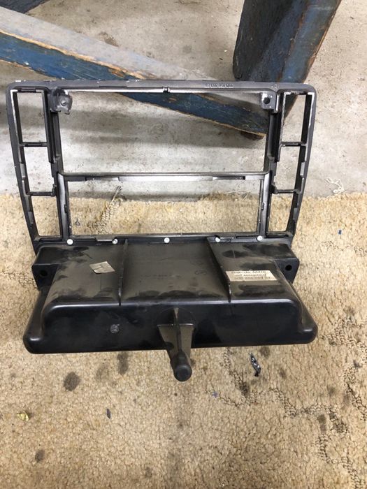 Рамка магнитолы от VWпассат Б5+.