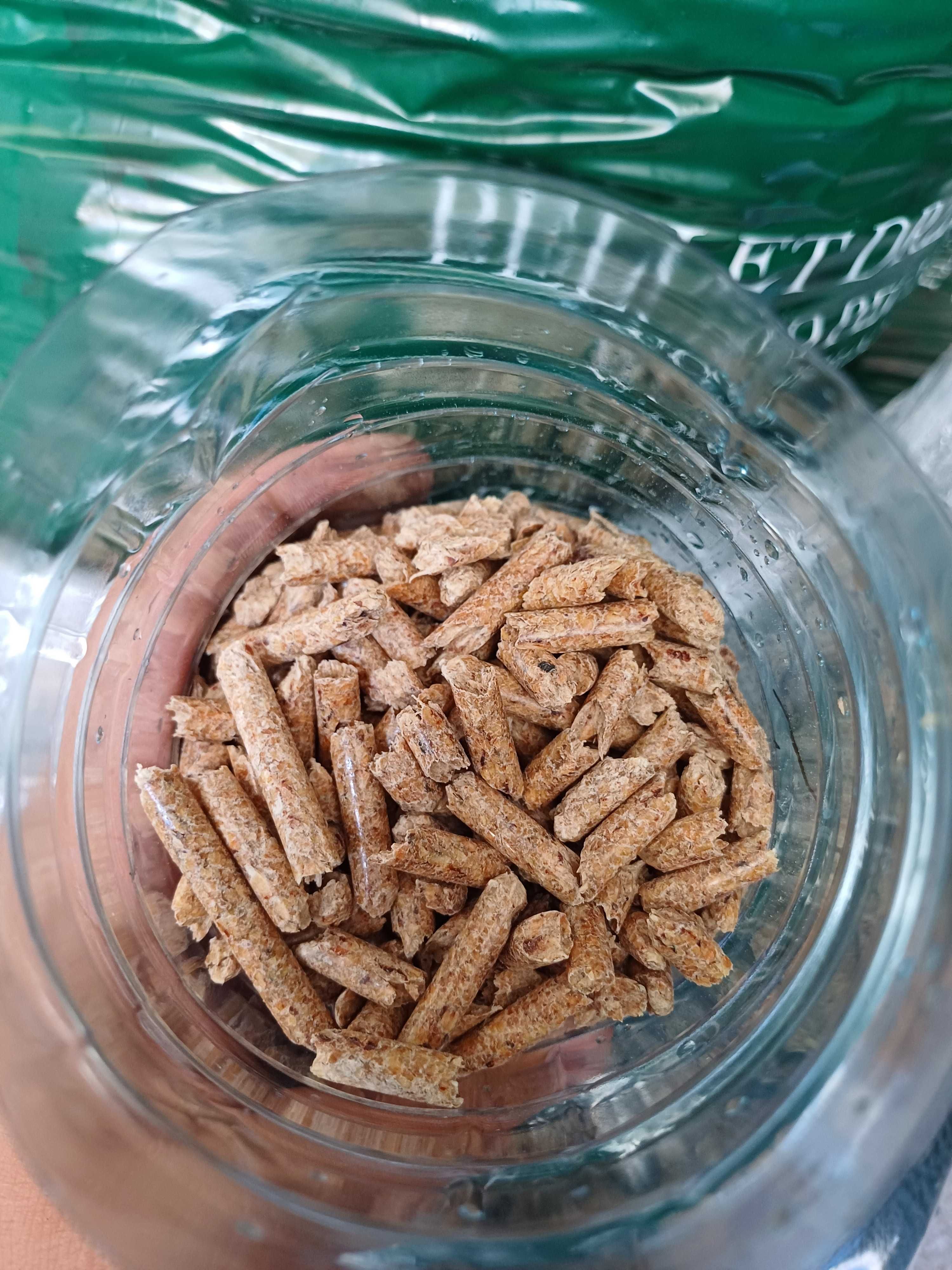 Pellet GOLDEN FIRE 6mm Certyfikowany A1 EN PLUS, Dostawa Gratis