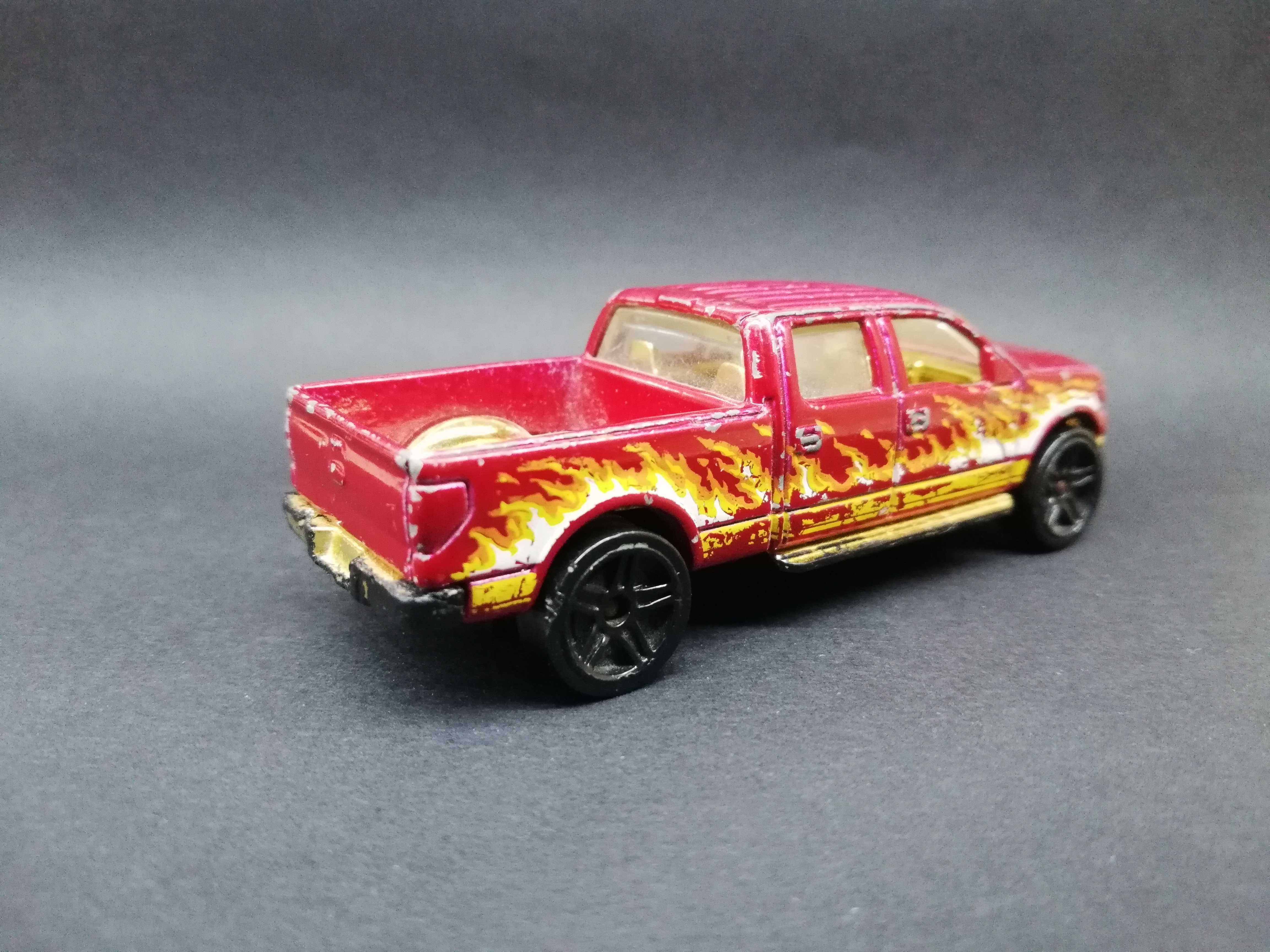 Resorak Hot Wheels 2009 Ford F-150 (2012)