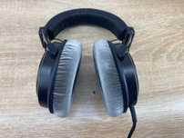 Słuchawki studyjne Behringer BH 770