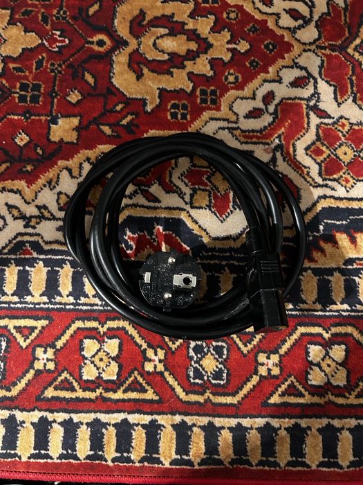 Kable komputerowe i nie tylko (kabel zasilacza, SATA, usb-c itp)