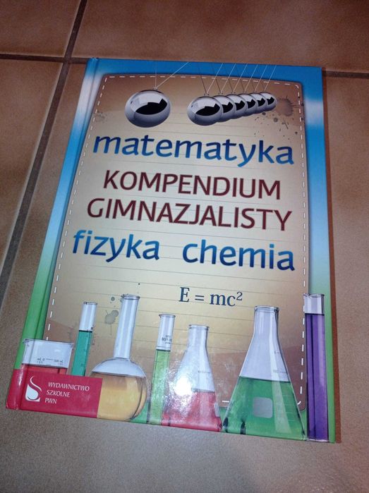 Zestaw książek/zbiorów zadań, pomoce naukowe