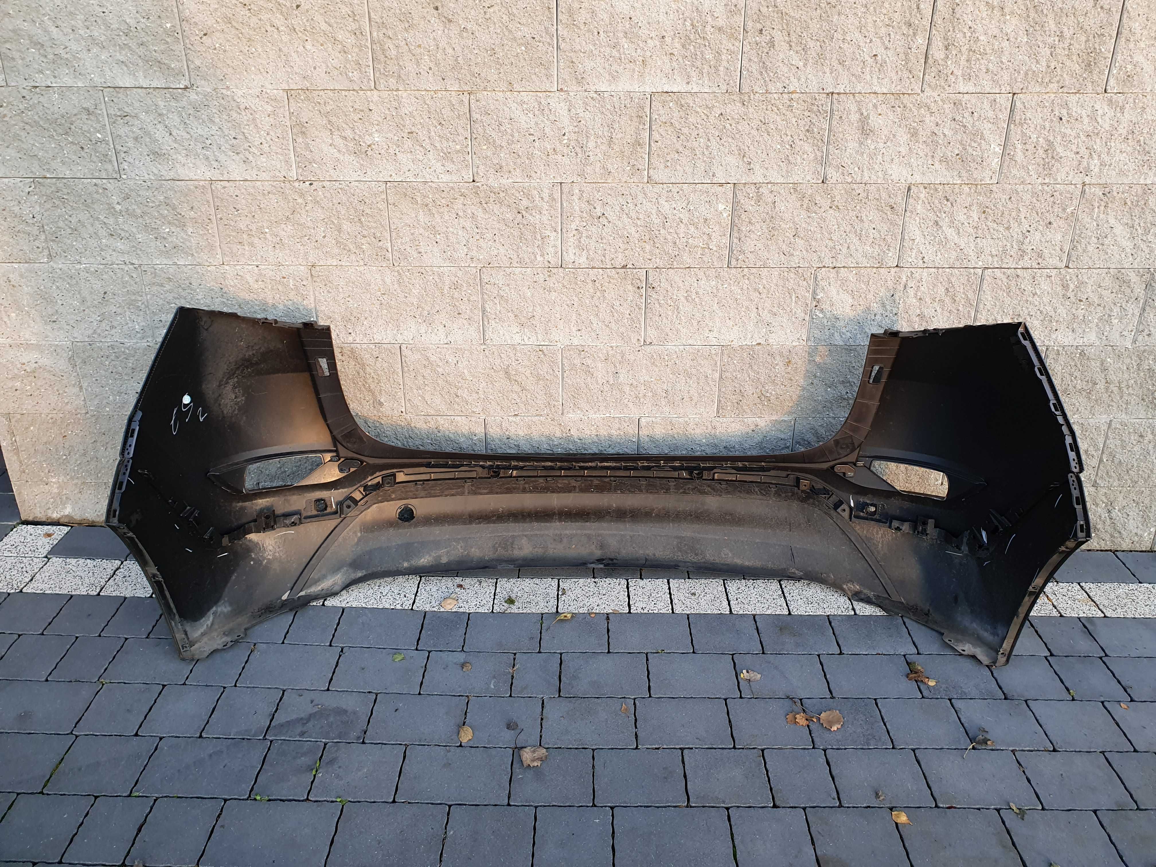 (331) Zderzak tył tylni Hyundai Tucson