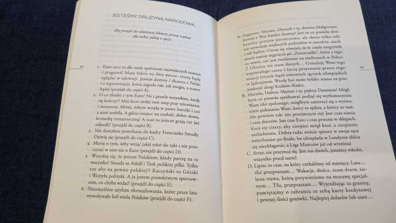 Książka "W krzywym zwierciadle. Felietony" Maciej Stuhr