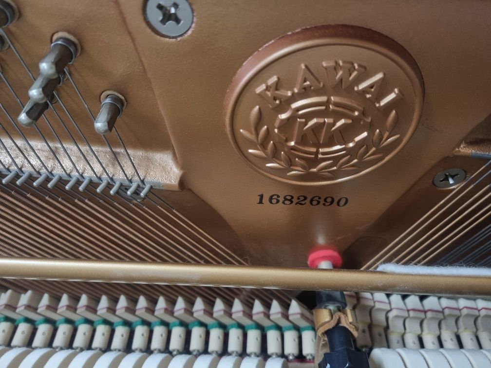 Pianino Białe Kawai idealne nastrojone gwarancja transport