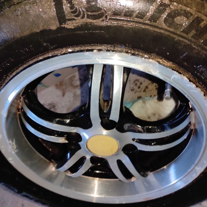 Продам колёса 185/65 R14