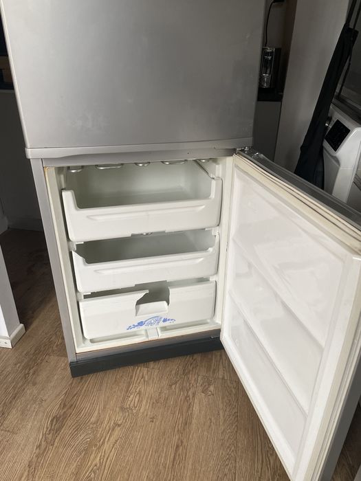 frigorifico / congelador combinado whirpool 1,90m