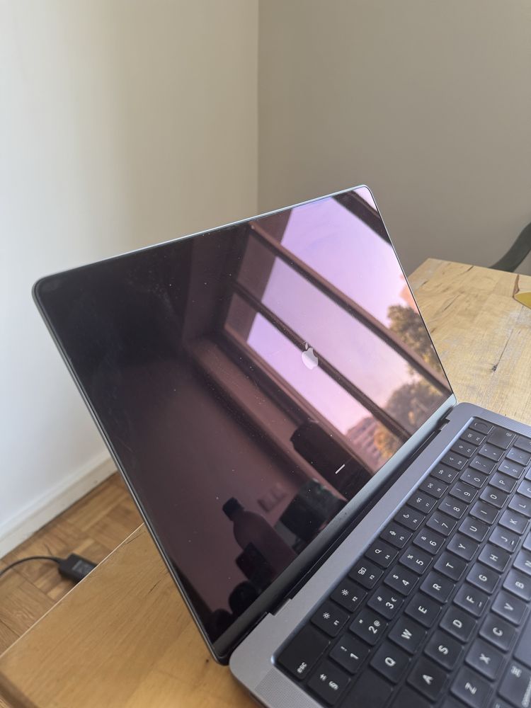 MacBook Pro M1 16GB