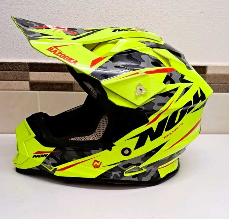 Capacete NOX Bazooka (M)