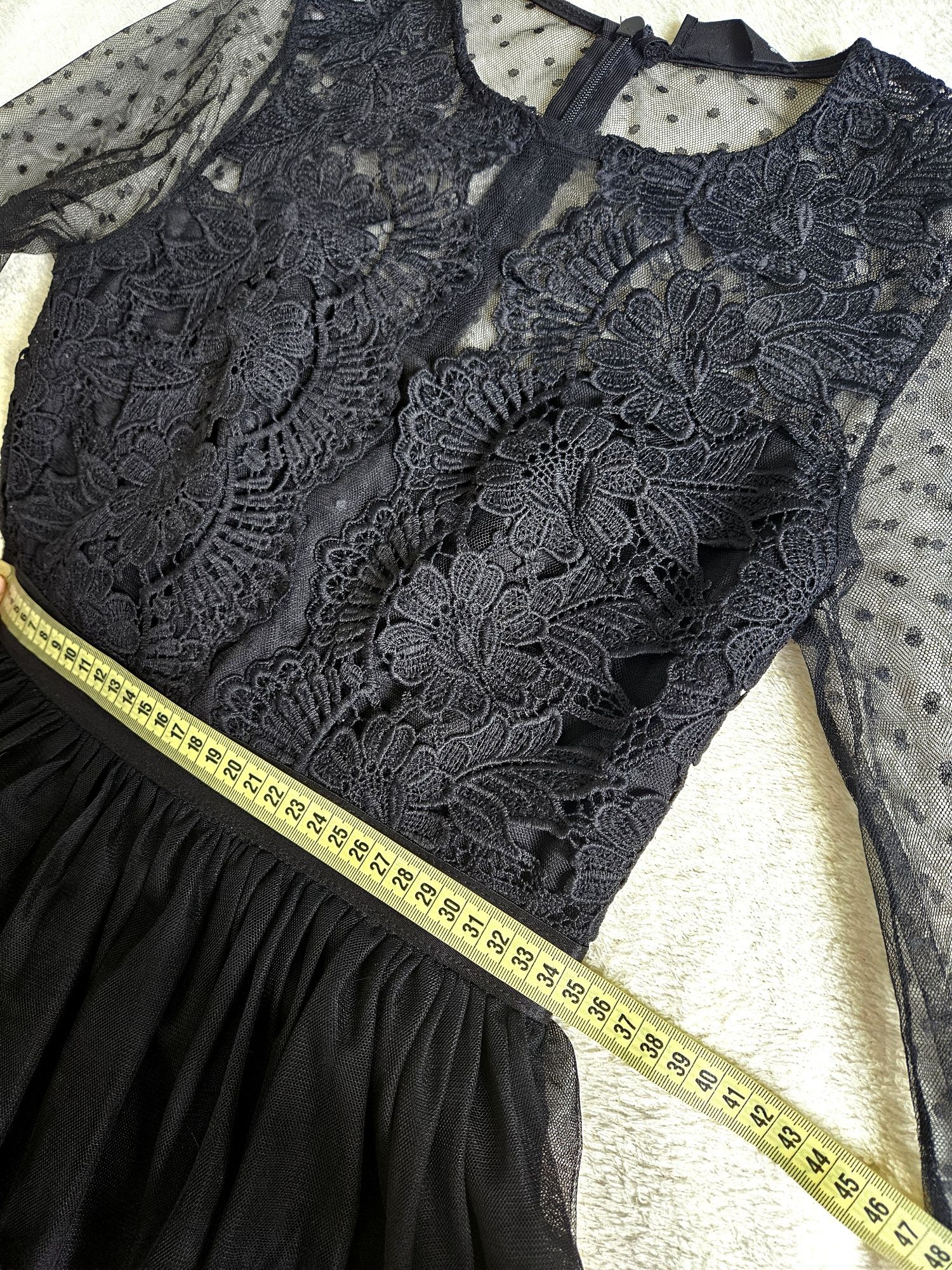 Czarna sukienka Lily McBee s/m