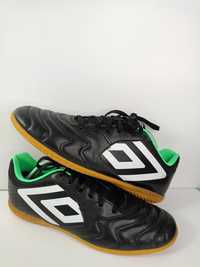 UMBRO TOCCO III CLUB IC buty męskie r.44,5