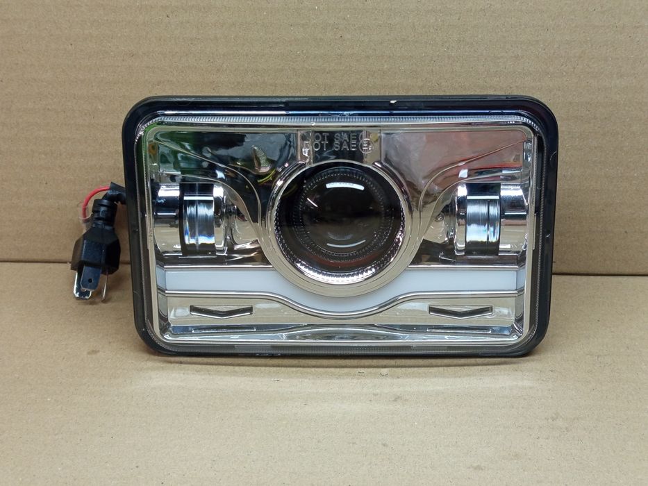 Фара мото диодная, прямоугольная 168-108мм, 2 габарита