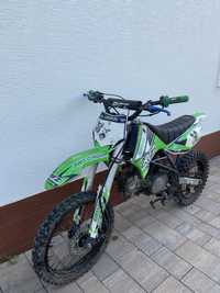 Cross RFZ 125cc.