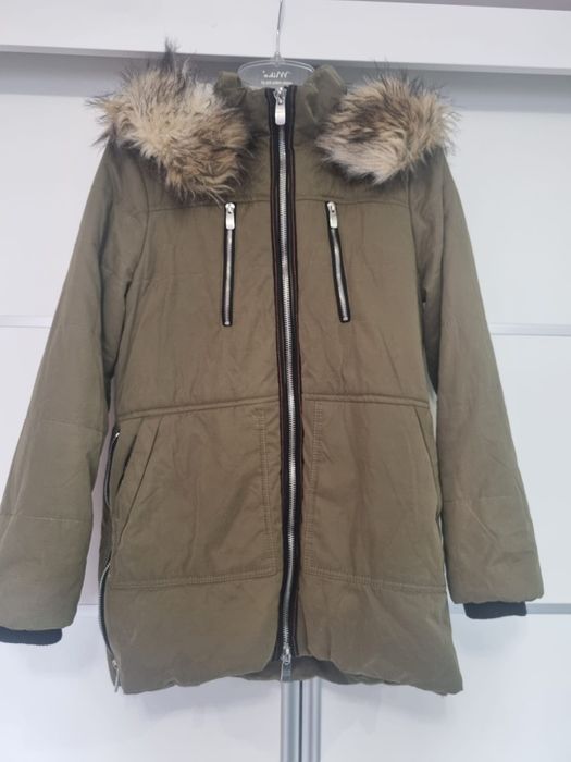 Kurtka parka Stradivarius z kożuszkiem kaptur khaki długa Stradivarius
