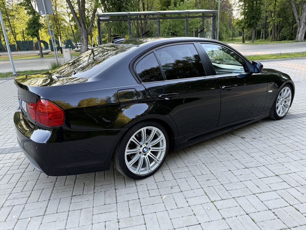 BMW 3 E90 2.0D LCI_MPakiet_Sprowadzona_Zadbana_Bogata opcja_Xenon_Navi