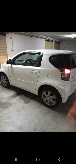Toyota iq impecável