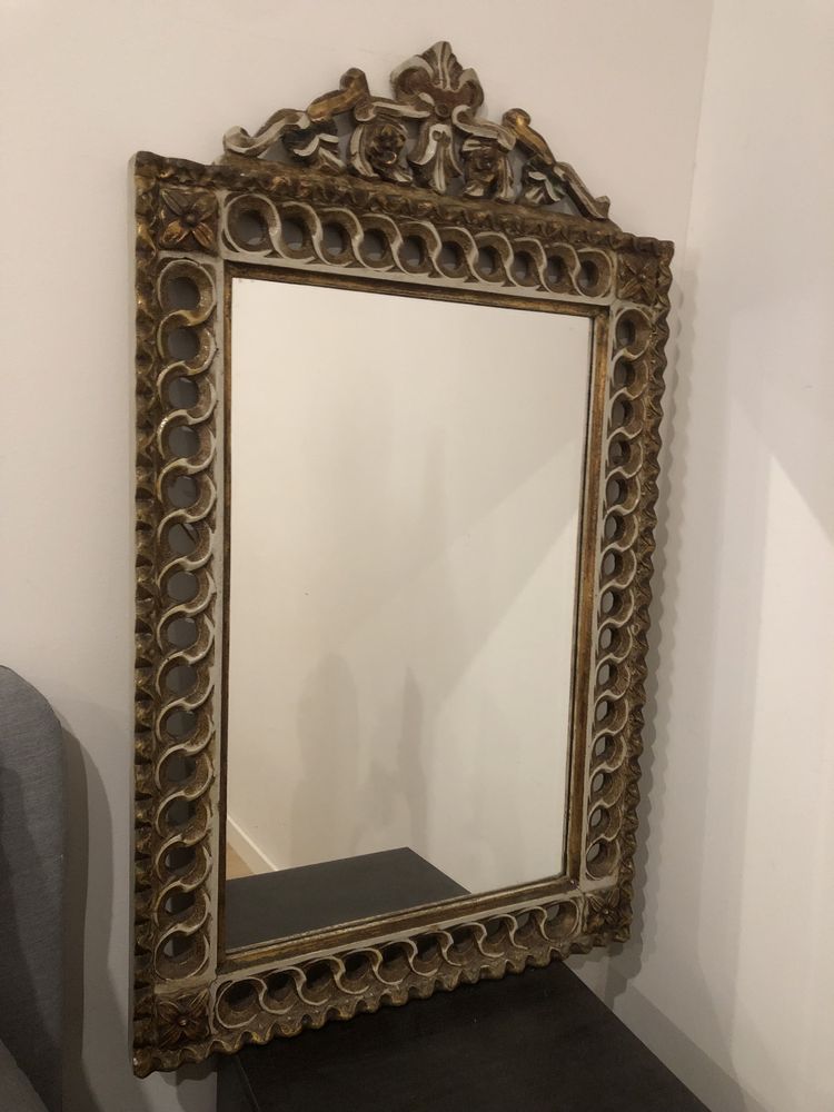 Espelho antigo dourado